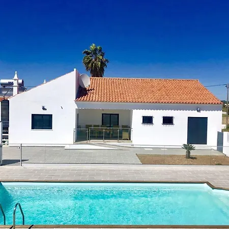 Valparaiso - New Modern 3 Bedroom Near Silves With Private Swimming Pool And Ac *