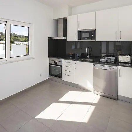 Valparaiso - New Modern 3 Bedroom Near Silves With Private Swimming Pool And Ac 포르체스