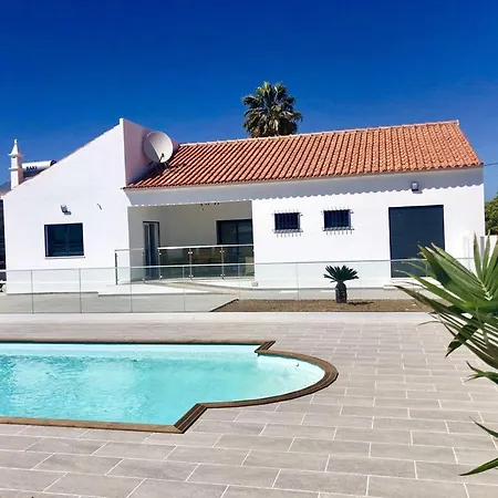 Valparaiso - New Modern 3 Bedroom Near Silves With Private Swimming Pool And Ac * 포르체스